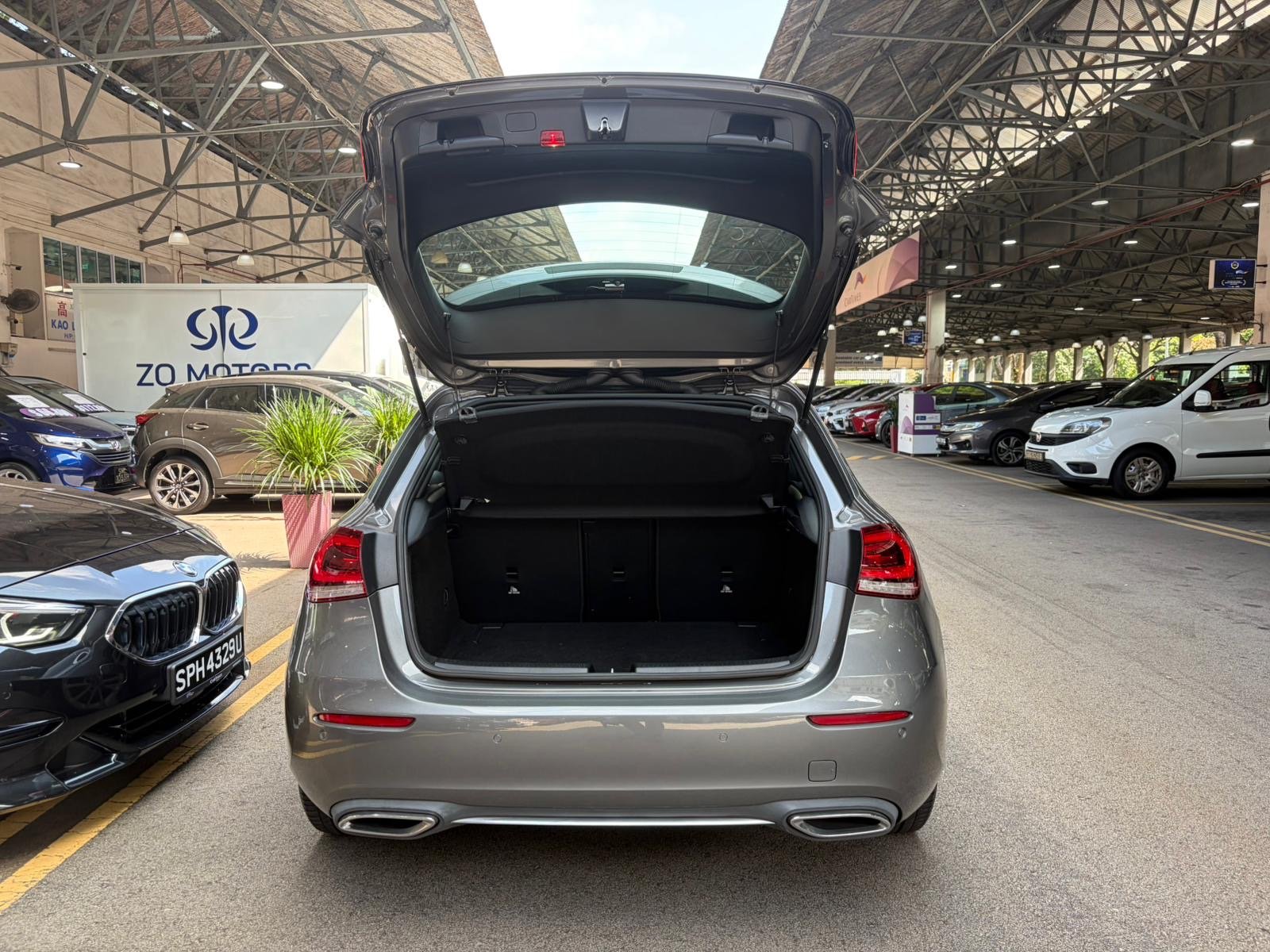 Mercedes-Benz A180 SE photo 9